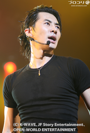 新生チョンジンに熱狂！「2008 JunJin First Live in Tokyo」