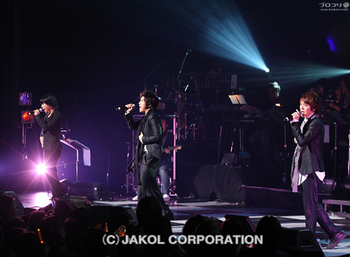 sg WANNA BE+コンサート「New Year Concert 2008」