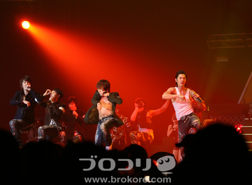 神話ラストコンサート「SHINHWA JAPAN TOUR 2007‘SHINHWA FOREVER’」〜WEB編〜　あなたは私たちの過去、現在、そして未来——