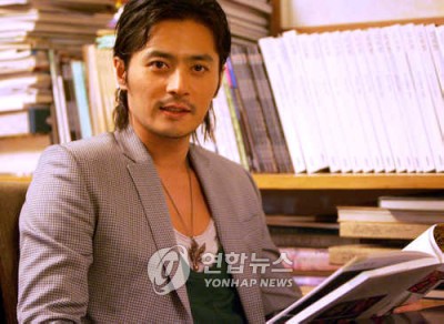 俳優チャン・ドンゴン