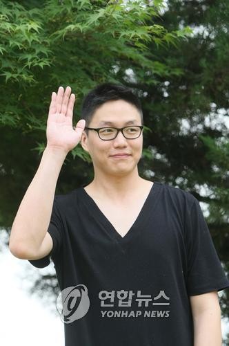 ソン・シギョンが軍入隊「元気で行ってきます」