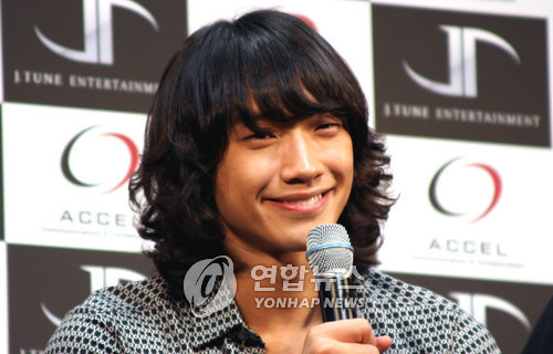 Rain、Comic－Conで新作映画をプロモ